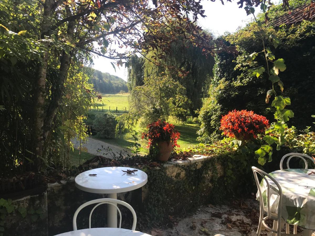 Bed & Breakfast Le Moulin Neuf Saint-Alvère Kültér fotó